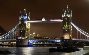 The words "I am Invictus" were projected on to the iconic Tower Bridge ©Invictus Games