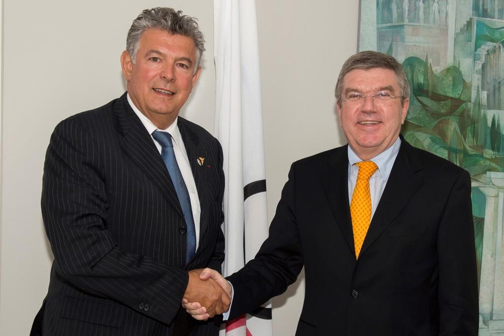 WOA President, Joël Bouzou (left), and IOC President, Thomas Bach (right) ©WOA
