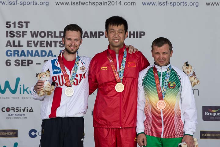 Zhu Qinan secured gold in the 50m 3 positions rifle event at the ISSF World Championships ©ISSF/Michael Schreiber