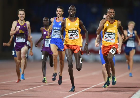 Ayanleh Souleiman (right) prepares to move past Team Africa colleague Asbel Kiprop, Kenya's world champion, to take maximum points in the men's 1500m in Marrakech ©Getty Images