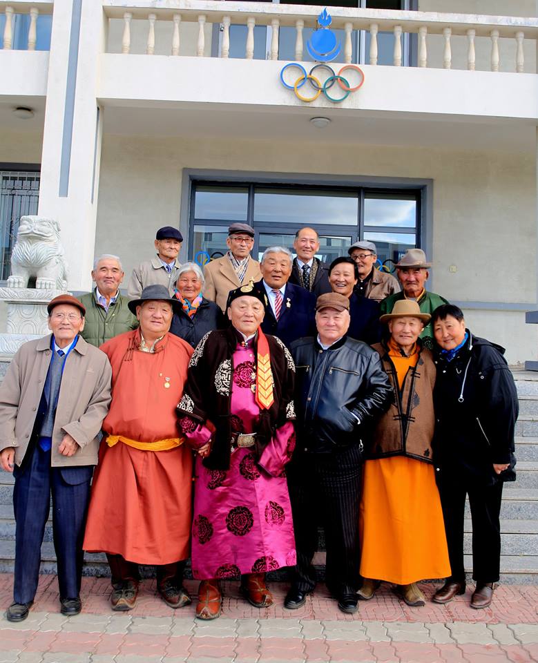 A number of Mongolian Olympians were presented with pins to celebrate the 50th anniversary of the country's first Summer Olympic appearance ©Mongolian National Olympic Committee