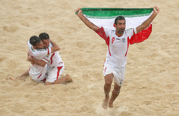 Iran celebrate beating Japan to beach soccer gold ©Getty Images