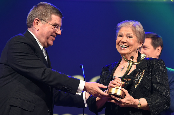 Larisa Latynina accepts the Outstanding Performance Award from Thomas Bach during the ANOC Gala Awards ©Getty Images