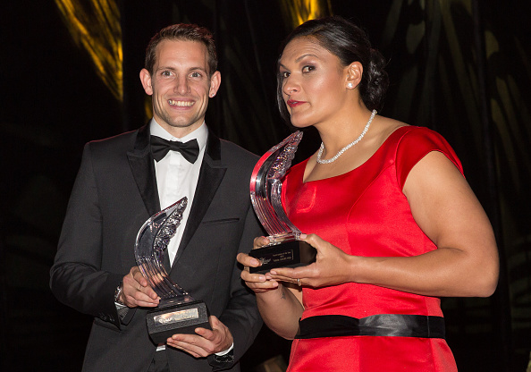 Valerie Adams and Renaud Lavillenie pose with their IAAF World Athlete of the Year Awards ©Getty Images