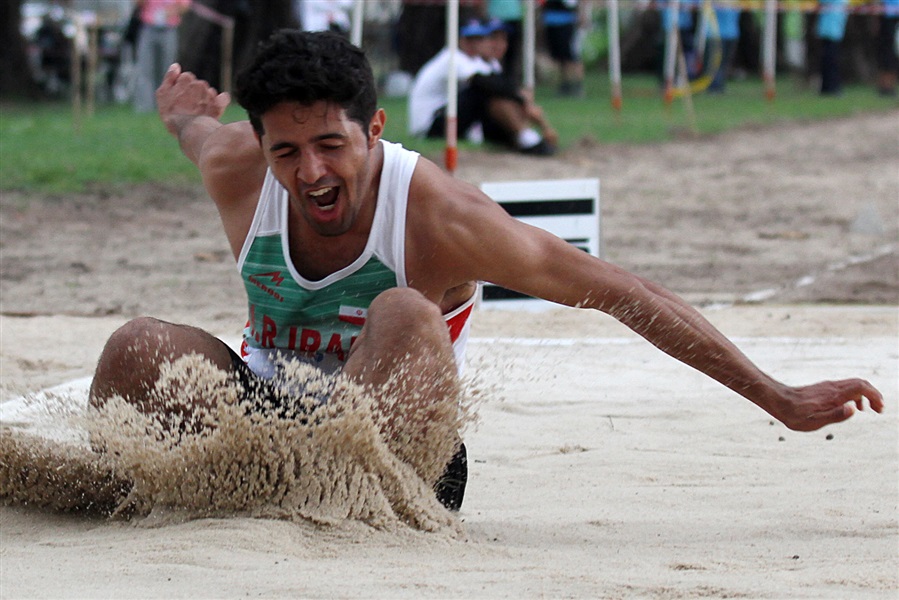 Iranian long jumper Sobha Taherkhani takes the first gold medal in beach athletics at an Asian Beach Games ©Phuket 2014
