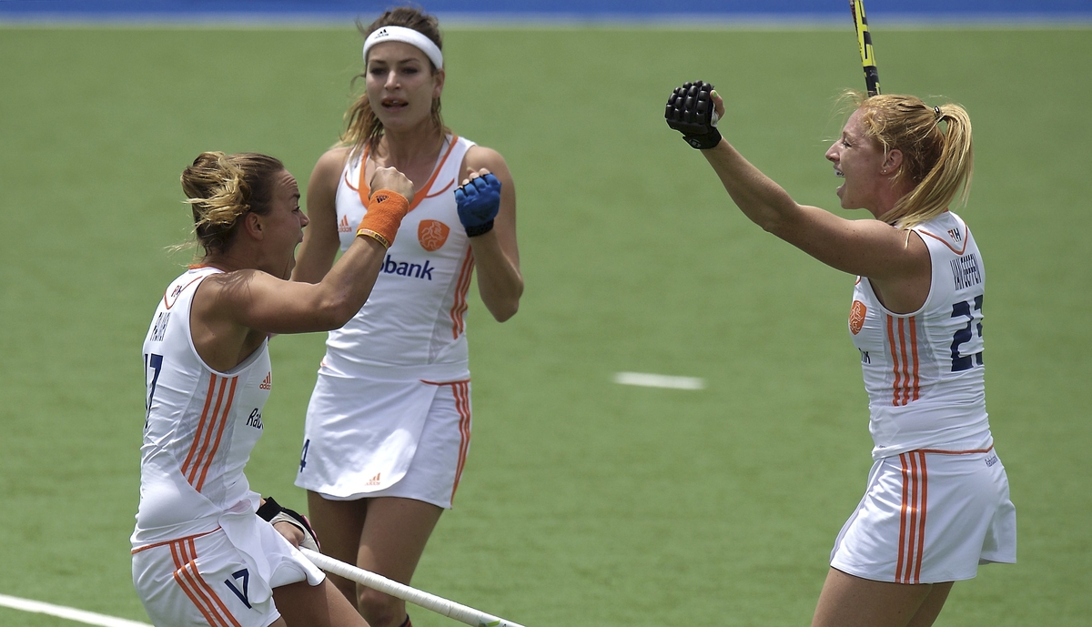 The Netherlands began their Champions Trophy campaign with a solid 2-0 victory against China ©FIH
