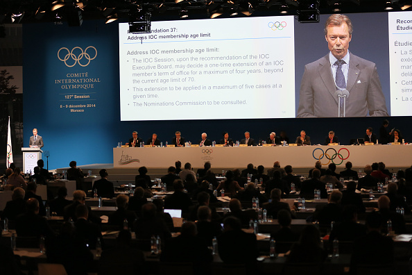 Henri, Grand Duke of Luxembourg, recommends IOC member proposals during the Session ©Getty Images