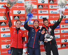 Lizzie Yarnold continued her Olympic form with victory in the season-opening World Cup ©FIBT
