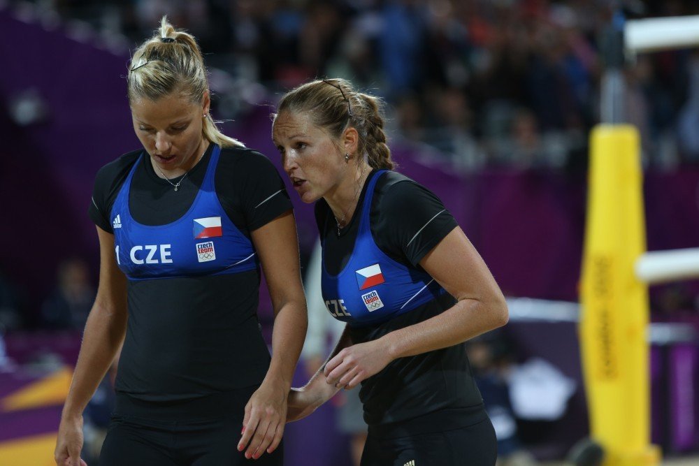 Markéta Slukova and Kristýna Kolocova finished fifth at the London 2012 Olympic Games and have won two World Tour events during the 2014 season ©COC