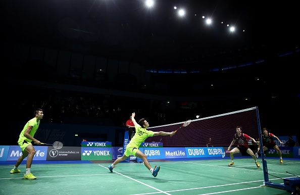 Yong Dae and Yoo Yeon Seong of South Korea (right) won the opening final in Dubai, in the men's doubles ©Getty Images