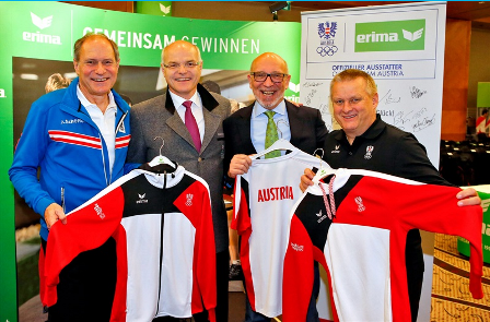 Austrian Olympic Committee President Karl Stoss (second from left) and secretary general Peter Mennel (left) are among those heading the 116 member delegation ©ÖOC/GEPA