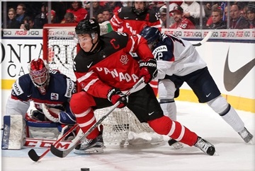 Canada were comfortable victors over Slovakia at the Air Canada Centre ©Andre Ringuette/HHOF/IIHF Images