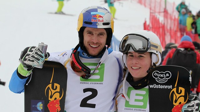 Ester Ledecka and Roland Fischnaller have secured victory in the first of two Alpine snowboarding races at the FIS Freestyle Ski and Snowboard World Championships in Kreischberg, Austria ©FIS