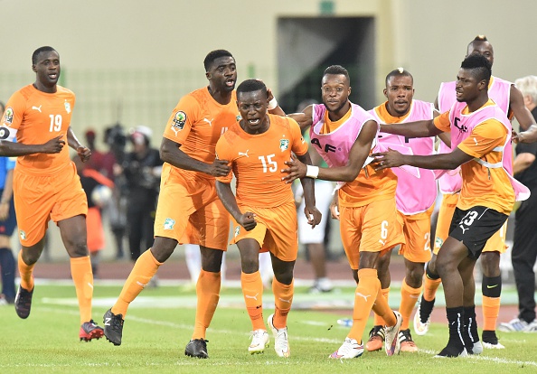 Max Gradel celebrates his late eqauliser as Ivory Coast salvaged a dramatic point against Mali ©Getty Images