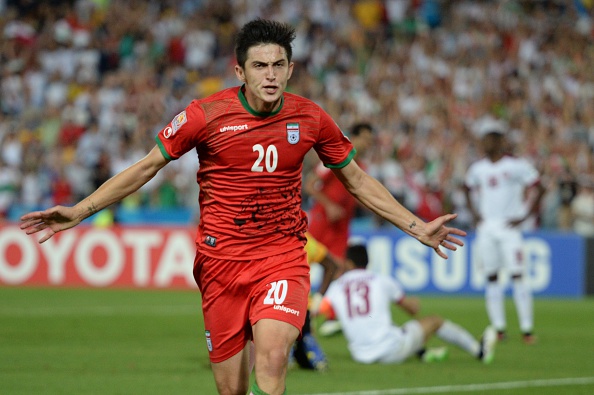 Sardar Azmoun wheels away in celebration after his winning goal ©Getty Images
