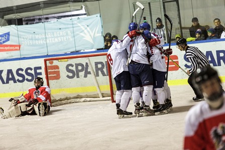 Slovakia beat Austria 9-1 to claim fifth place in the ice hockey competition ©EYOF 2015