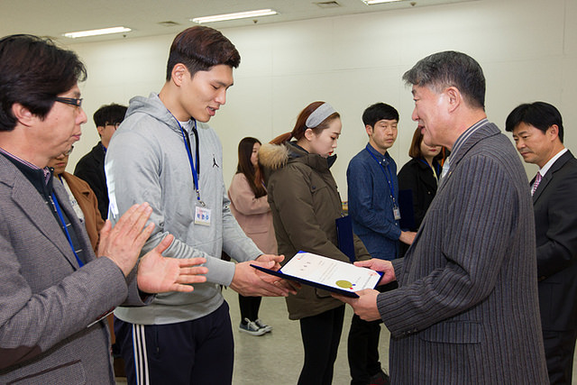 The 25 new online bloggers were announced at an appointment ceremony at the Gwangju 2015 headquarters ©Gwangju 2015