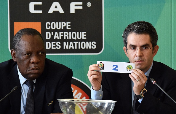The drawing of lots during the Africa Cup of Nations, which resulted in Guinea qualifying for the quarter-finals ahead of Mali ©Getty Images