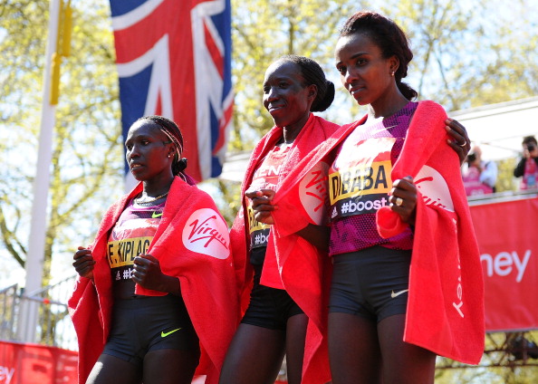 Edna Kiplagat, pictured after winning last year's Virgin Money London Marathon title, will do battle once again on April 26 with the fellow Kenyan whom she beat by just three seconds on that occasion ©Getty Images
