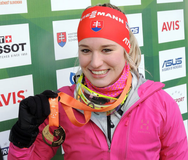 Paulina Fialkova secured gold in the women's biathlon 7.5km sprint ©FISU