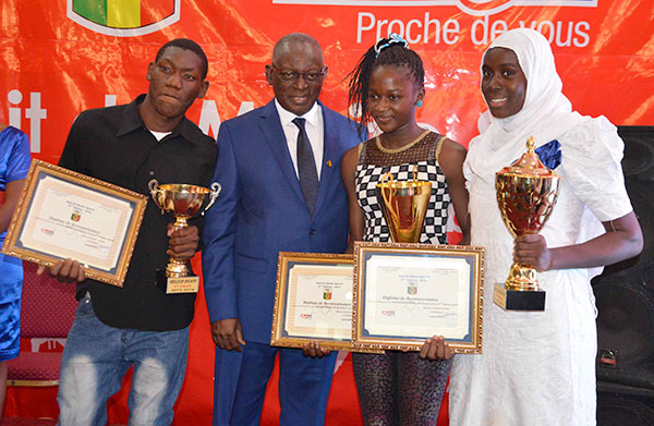 Leading officials involved in sport in Mali were honoured at the ceremony ©National Olympic Committee for Mali