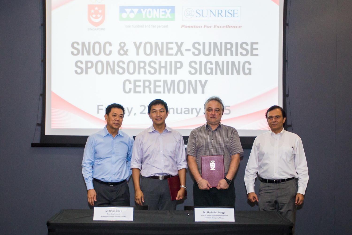 The SNOC have announced a six-year extension to their deal with Yonex distributors Sunrise ©SNOC