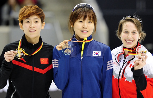 Kim A-lang (centre) shaded a close women's 1,000m race to take gold ahead of China's Fan Kexin (left) ©Getty Images