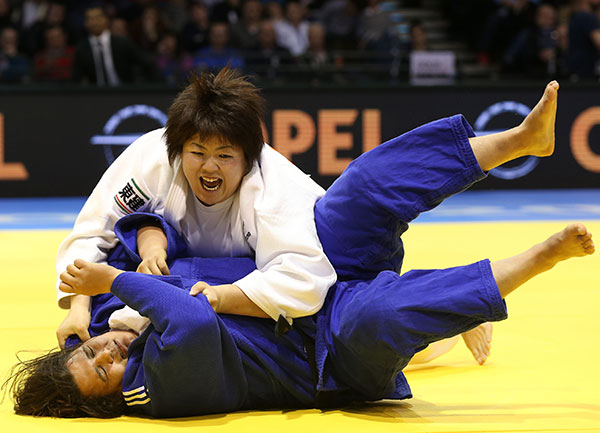 Kanae Yamabe got Japan off to the best possible start as she won the women's under 78kg category with victory over Nihel Cheikh Rouhou of Tunisia ©IJF