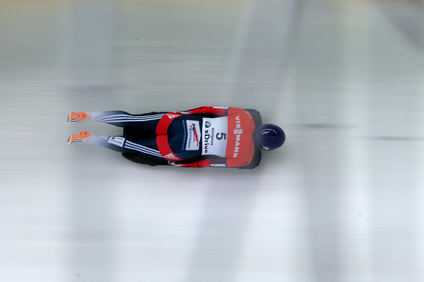 Lizzy Yarnold will seek to add a world skeleton title to the Olympic and European ones she already holds ©Getty Images 