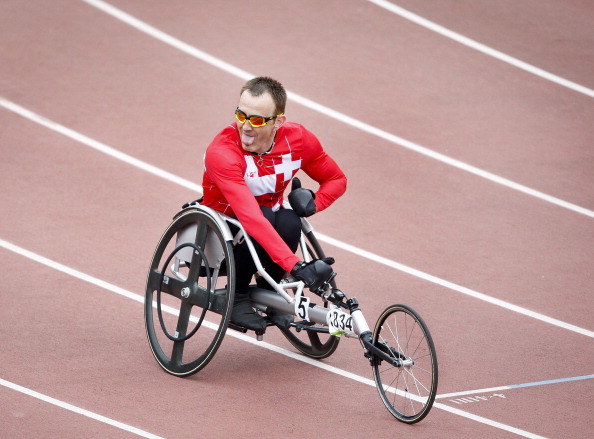 Switzerland's Beat Boesch enjoyed a successful opening day as he claimed victory in the men's T52 200m race