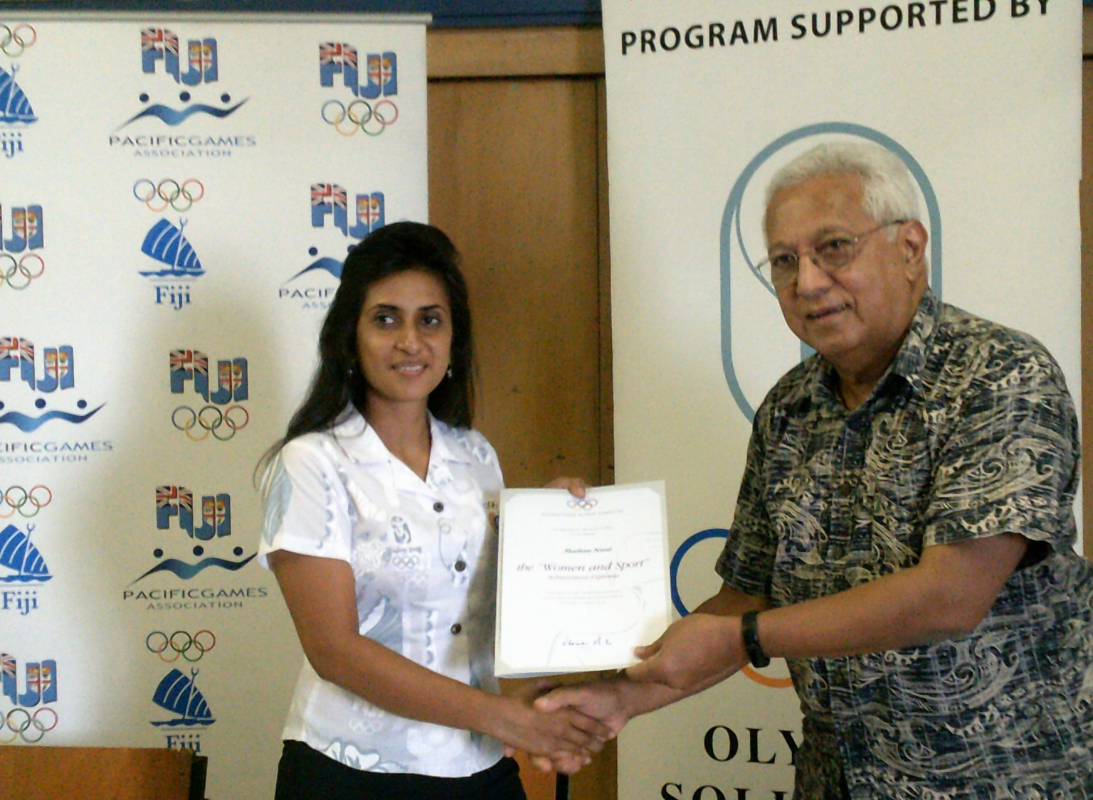 The IOC has awarded Sharlene Nand the Women in Sport Achievement Diploma ©FASANOC