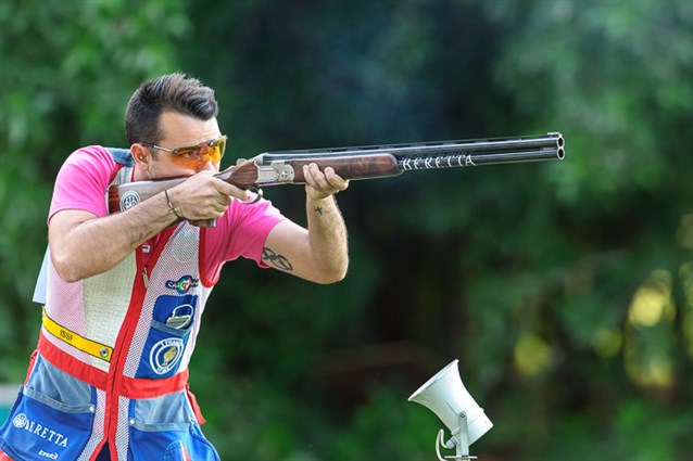 Frenchman Anthony Terras claimed victory in the men's skeet event to round off the Shotgun World Cup in Al Ain in style ©ISSF