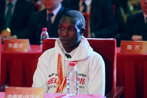 Geoffrey Kamworor was the guest of honour at the online ticket launch in Beijing for the IAAF World Championships ©Beijing 2015 LOC