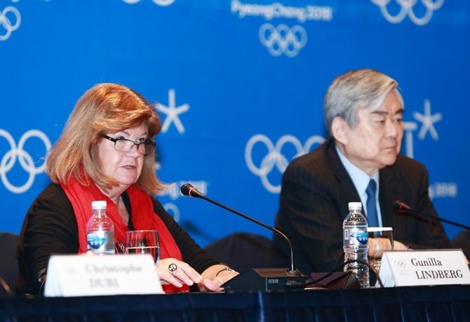 Gunilla Lindberg speaking alongside Pyeongchang 2018 President Cho Yang-ho today ©Pyeongchang 2018