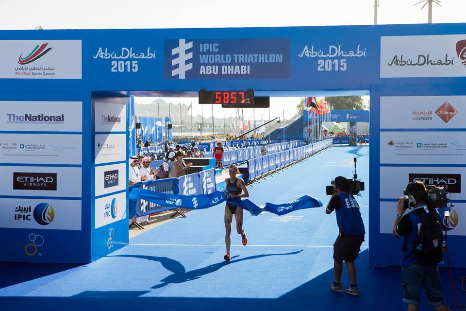 Gwen Jorgensen continued as she left off in 2014 with a comfortable victory in Abu Dhabi ©ITU