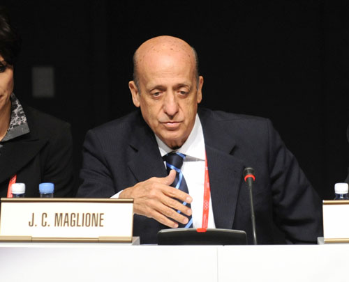 Julio Maglione is set to continue as FINA President until he is 85 under proposed rule changes ©Getty Images