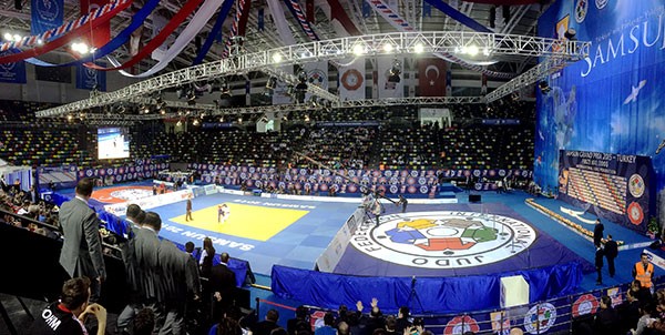 The Yasar Dogu Sports Arena provided a stunning venue for the Samsun Grand Prix ©IJF