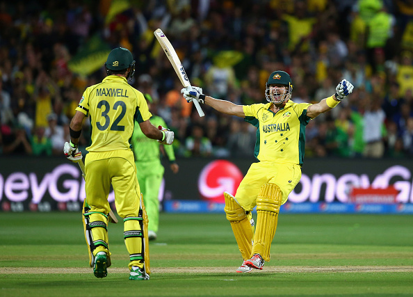 Shane Watson and Glenn Maxwell helped Australia over the line to book a semi-final meeting with India ©Getty Images