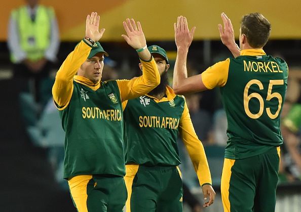 South Africa celebrate as they close in on their mammoth runs victory in Canberra ©AFP/Getty Images