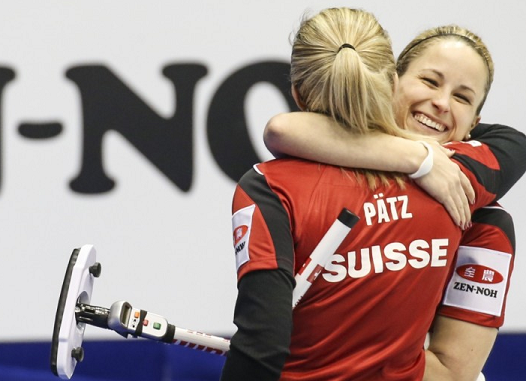 Switzerland beat Canada in the top page play-off to advance directly to the final ©World Curling Federation