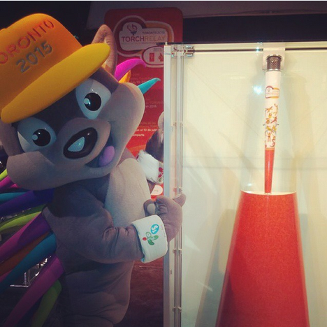 Toronto 2015 mascot Pachi was among those to get an early look of the Torch ©Twitter