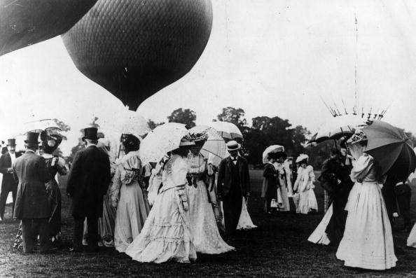 Balloon racing was very popular around the start of the 20th Century - but hopes of Olympic inclusion after demonstration sport status at the 1900 Paris Games were soon deflated ©Hulton Archive/Getty Images