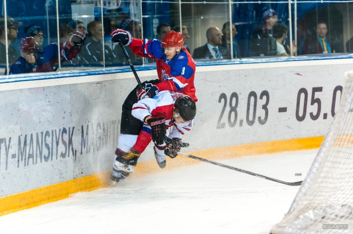 Russia sealed the last available gold medal at the Winter Deaflympics with a 6-3 win over Canada in a feisty ice hockey final ©Ugra 2015
