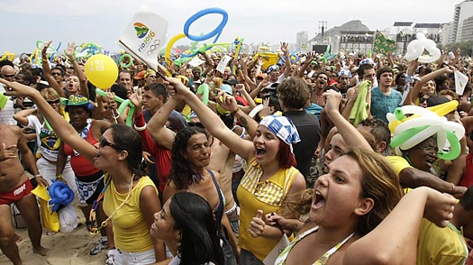 Brazilians_celebrating_on_beach_being_awarded_Olympics