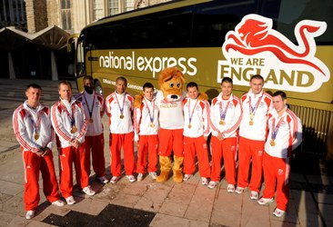 Commonwealth_Games_England_National_Express_with_mascot