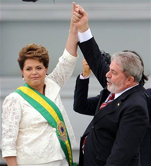 Dilma_Rousseff_sworn_in_as_new_President_January_2011