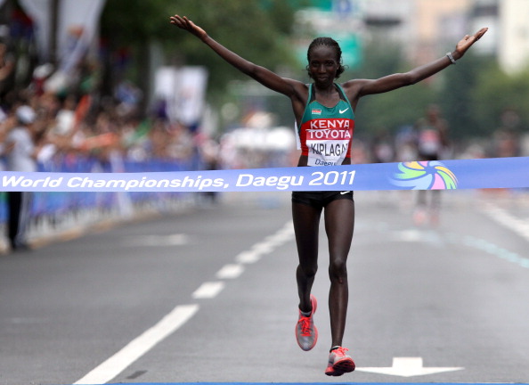 Edna_Kiplagat_wins_World_Championship_marathon_Daegu_August_27_2011