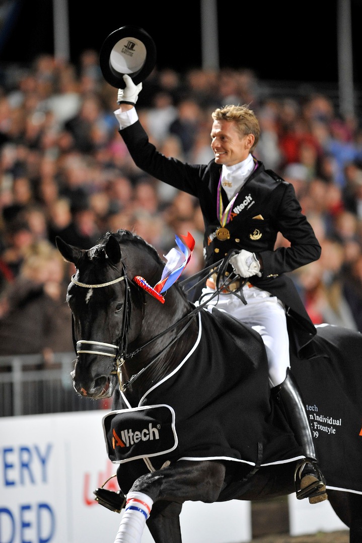 Edward_Gal_and_Totilas_who_carried_off_double_gold_in_Windsor_2009_but_the_world_famous_black_stallion_will_be_representing_Germany_with_Matthias_Alexander_Rath_in_the_saddle_21-06-11