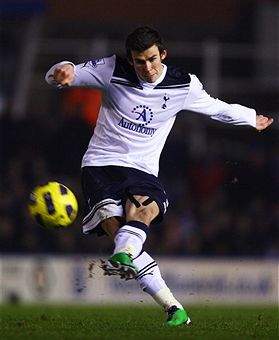 Gareth_Bale_v_Birmingham_December_2010