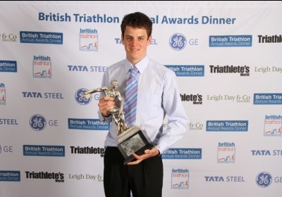 Jonathan_Brownlee_with_British_Triathlon_Award